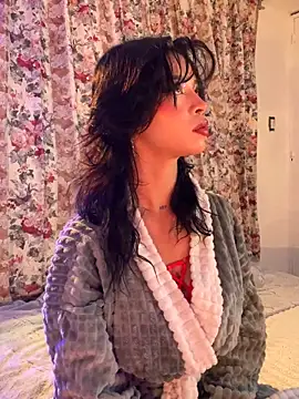 Kitty arts online show from 04/19/26, 08:22