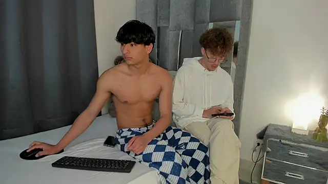 All3ssandr0 online show from 11/14/25, 12:15