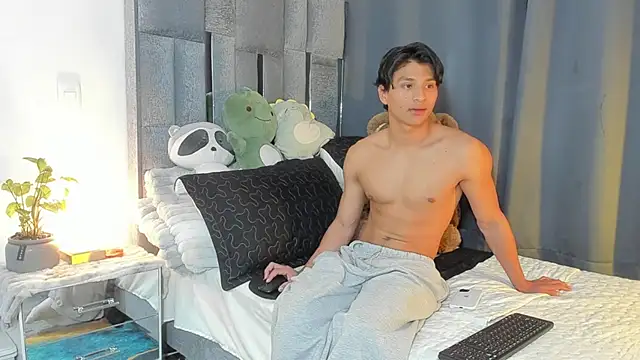 All3ssandr0 online show from 02/26/26, 12:09