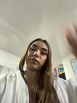 Nikol Rang   online show from 02/12/25, 12:58