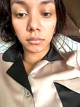 Nikol Rang   online show from 10/31/25, 02:18