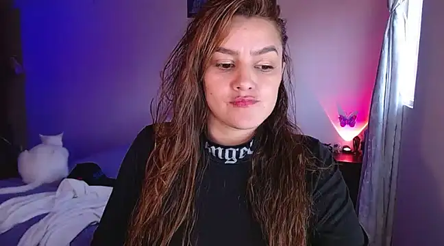 Lu perez online show from 02/26/25, 10:53