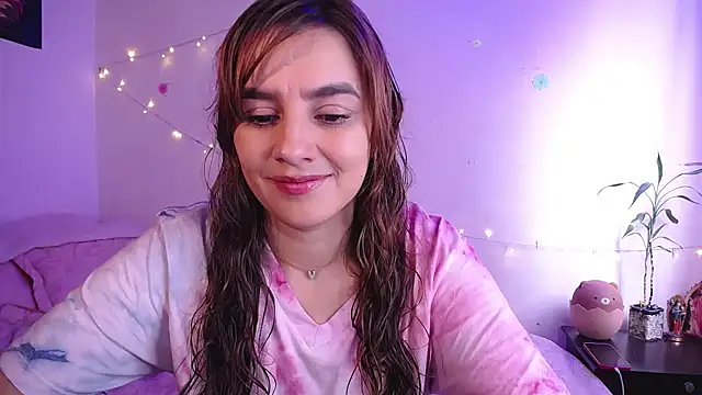 Lu perez online show from 11/03/25, 05:14