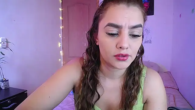 Lu perez online show from 12/22/25, 09:01