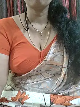 bhuvana555 online show from 11/14/25, 04:49