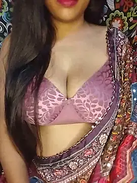 Sreya213 online show from 06/18/26, 06:46