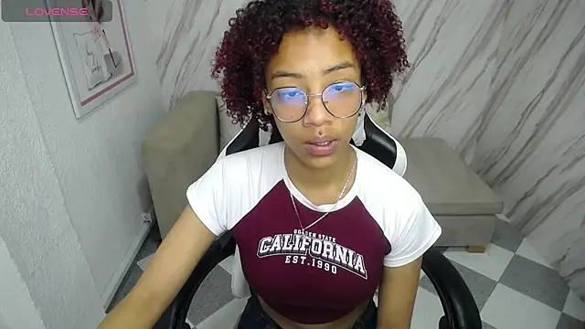 Violeth b online show from 03/10/25, 03:41