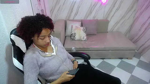 Violeth b online show from 03/11/25, 12:50