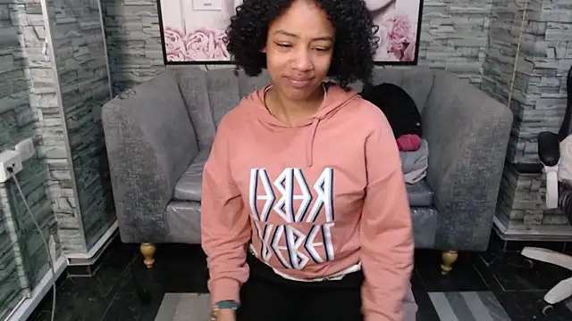 Violeth b online show from 09/15/25, 12:49