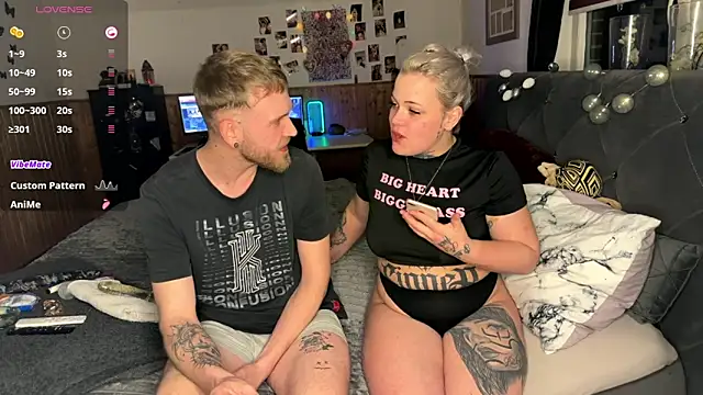 elina may online show from 02/22/25, 08:42