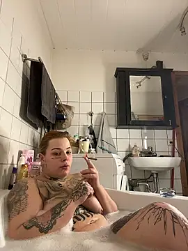 Snapshot of elina_may chatting on 01/12/26, 06:51 elina may online show from 01/12/26, 06:51