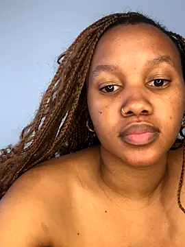 Snapshot of Sego_TeeTee chatting on 10/19/25, 08:48 Sego TeeTee online show from 10/19/25, 08:48