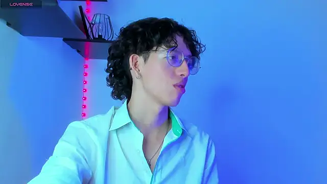 Snapshot of manu_vera chatting on 02/07/25, 08:20 manu vera online show from 02/07/25, 08:20