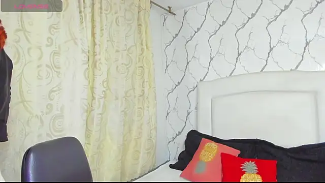 Snapshot of victoriia_sweet_ chatting on 06/02/26, 10:39 victoriia sweet online show from 06/02/26, 10:39