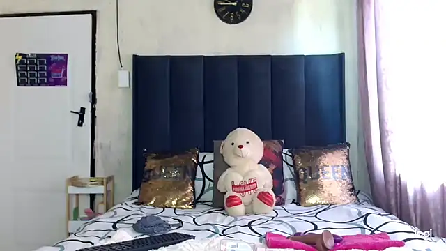 quenliyasa online show from 09/26/25, 08:07