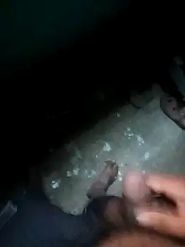 Snapshot of SSmadhu chatting on 11/21/25, 11:42 SSmadhu online show from 11/21/25, 11:42