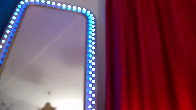 Foxxxy MILF online show from 03/20/26, 05:01