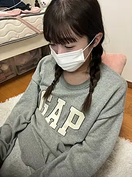 pantumieteruyo online show from 02/17/25, 01:42