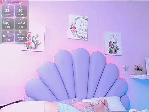 HannaPretthy online show from 01/28/25, 06:49