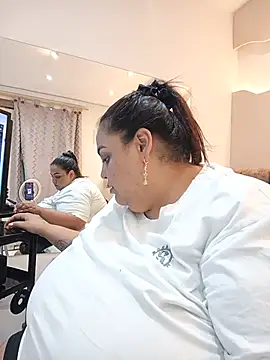 Snapshot of Alisson_am chatting on 07/18/26, 05:17 Alisson am online show from 07/18/26, 05:17