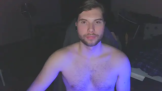 Snapshot of Ironman220 chatting on 03/07/25, 11:05 Ironman220 online show from 03/07/25, 11:05