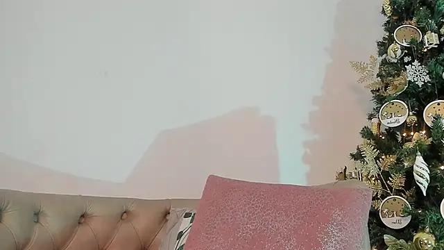 MatheoVelez online show from 12/23/24, 05:22