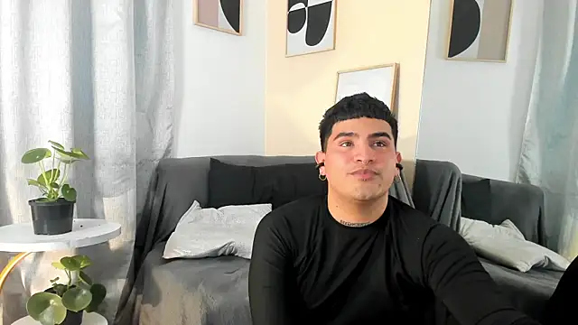 MatheoVelez online show from 01/25/25, 05:30