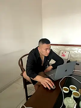 ShaoZian 1 online show from 10/26/25, 04:07