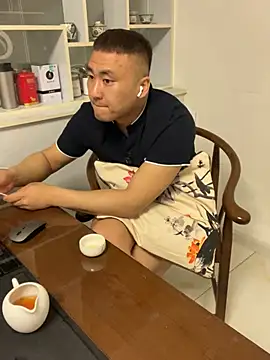 ShaoZian 1 online show from 04/23/26, 02:41