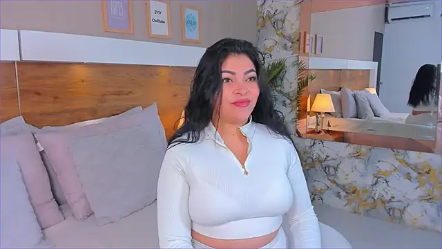 EmaBakker online show from 11/26/25, 12:28