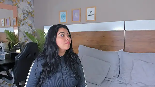 EmaBakker online show from 03/28/26, 07:19