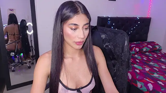 Snapshot of JulietaCheerr chatting on 01/17/26, 01:10 JulietaCheerr online show from 01/17/26, 01:10