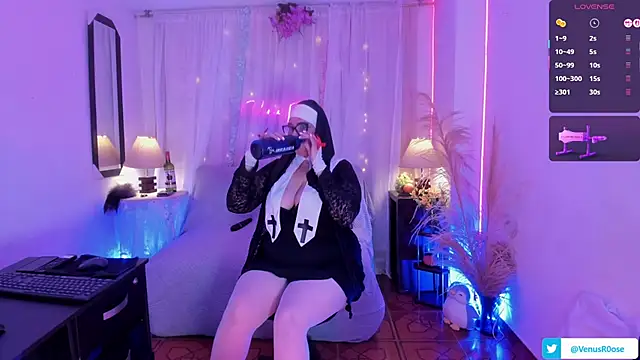 Venus R0se online show from 03/22/26, 05:33