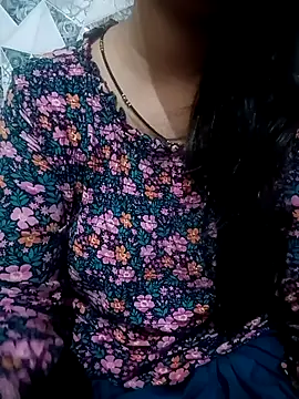 Snapshot of Mahi_Baby25 chatting on 09/09/25, 03:00 Mahi Baby25 online show from 09/09/25, 03:00