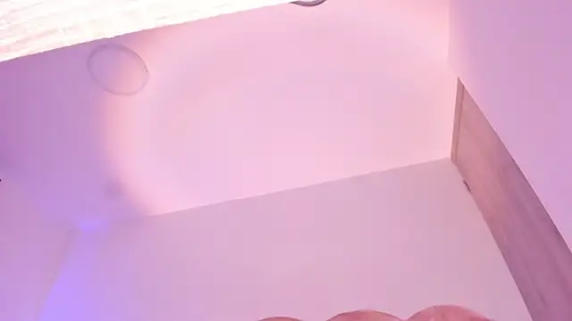 amelie murphy  online show from 04/16/26, 11:00