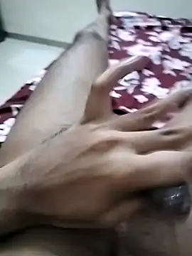 Snapshot of sanju599 chatting on 03/02/25, 06:51 sanju599 online show from 03/02/25, 06:51