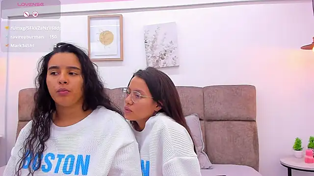 Dilan y Mia online show from 02/12/25, 09:01