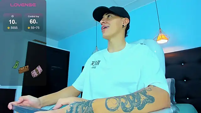 Lobo 17  online show from 01/08/26, 03:42