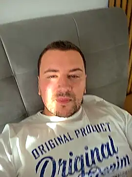 KarlosCarutox online show from 11/15/25, 01:07