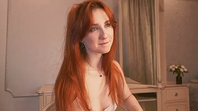 EsmaCrumbley online show from 02/28/25, 04:21