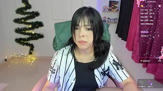 Snapshot of misshoneyxxx chatting on 01/08/25, 05:48 misshoneyxxx online show from 01/08/25, 05:48