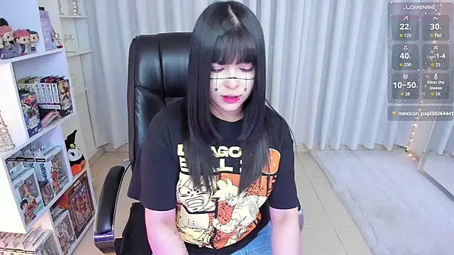 misshoneyxxx online show from 11/07/25, 04:45