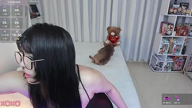 misshoneyxxx online show from 03/18/26, 04:15