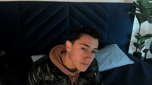 Andy Joy  online show from 12/14/25, 10:31