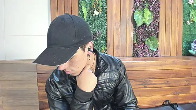 Andy Joy  online show from 04/05/26, 11:29