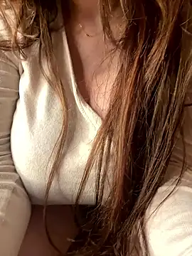 Snapshot of Jessicaaa chatting on 03/15/25, 08:21 Jessicaaa online show from 03/15/25, 08:21