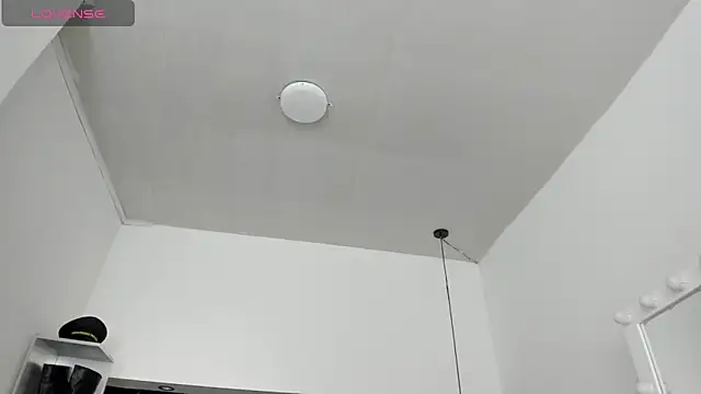 Snapshot of Kathia_Armstrong chatting on 12/26/24, 01:21 Kathia Armstrong online show from 12/26/24, 01:21