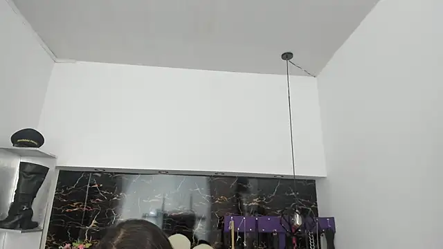 Snapshot of Kathia_Armstrong chatting on 02/04/25, 01:16 Kathia Armstrong online show from 02/04/25, 01:16