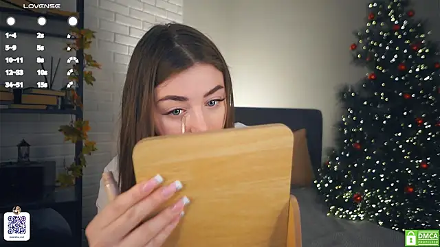 Snapshot of LindaFarmer chatting on 01/13/25, 04:07 LindaFarmer online show from 01/13/25, 04:07