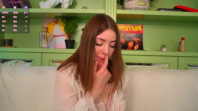 LindaFarmer online show from 04/11/26, 04:17